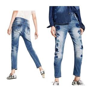 Desigual Exotic Floral Painted Straight Leg Distressed Crop Jeans  Size 30